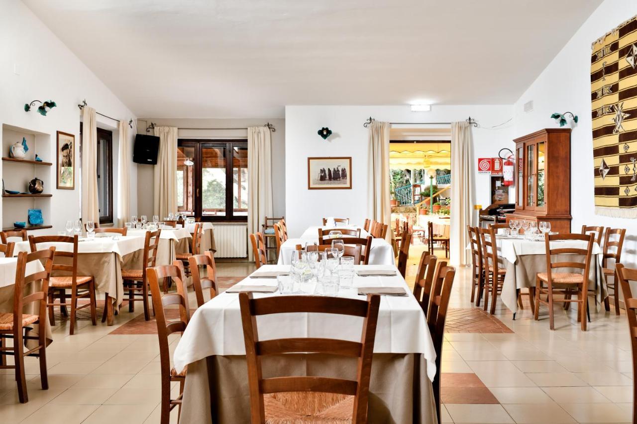 Hotel S'Enis Monte Maccione Oliena Exterior foto
